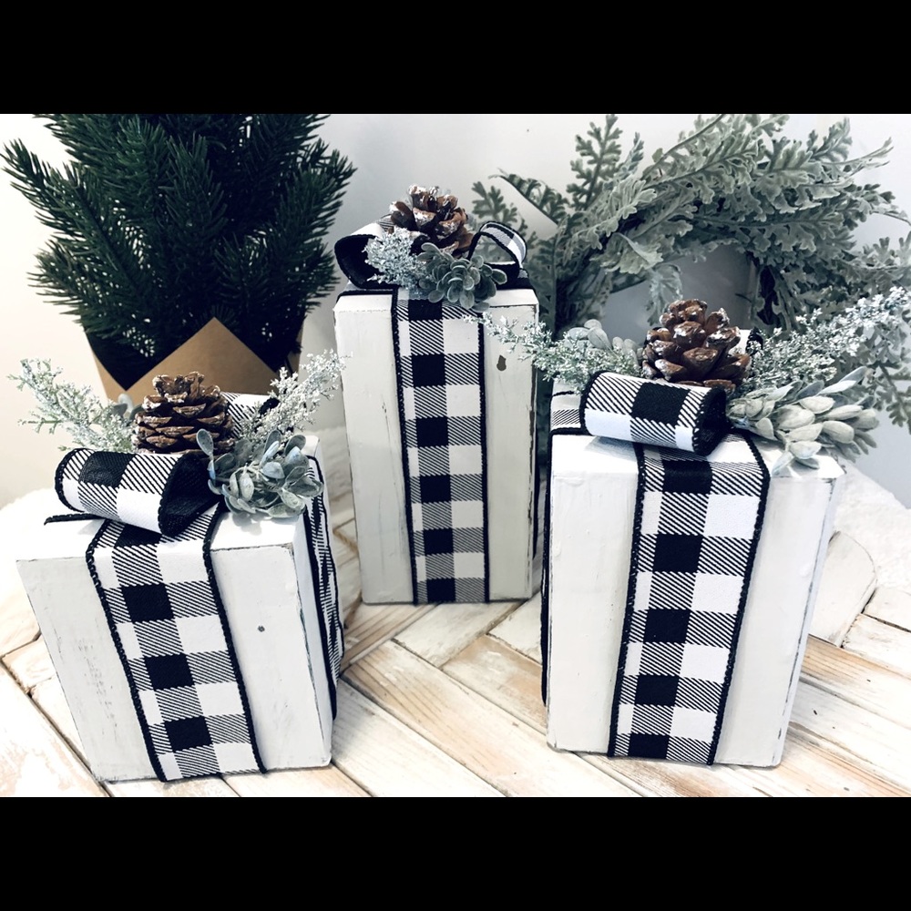 Farmhouse style presents